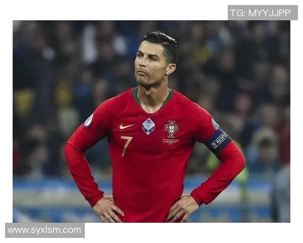 足球明星壁纸特效创意设计让你的手机桌面焕然一新尽享足球魅力与视觉盛宴 足球明星壁纸特效创意设计让你的手机桌面焕然一新尽享足球魅力与视觉盛宴