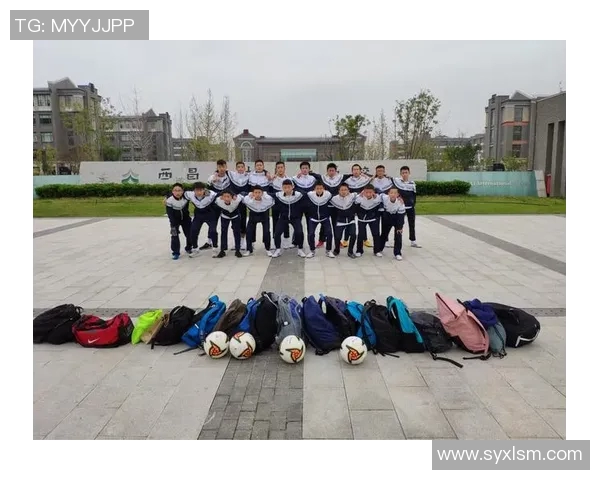 桑德斯与威廉姆斯的巅峰对决谁将赢得最终胜利的荣耀与挑战